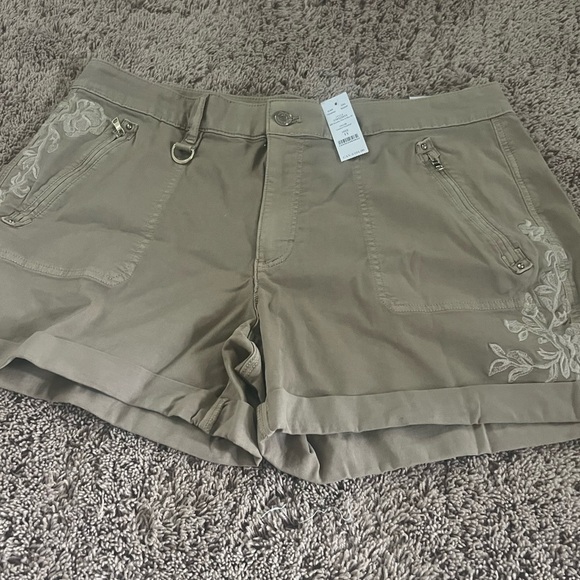 NWT new 14 whbm White House black market pret a play shorts tan toasted hazelnut - Picture 9 of 17